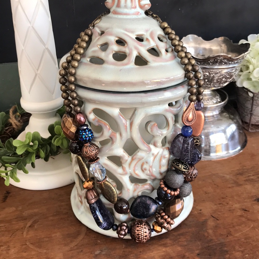 Beaded necklace
